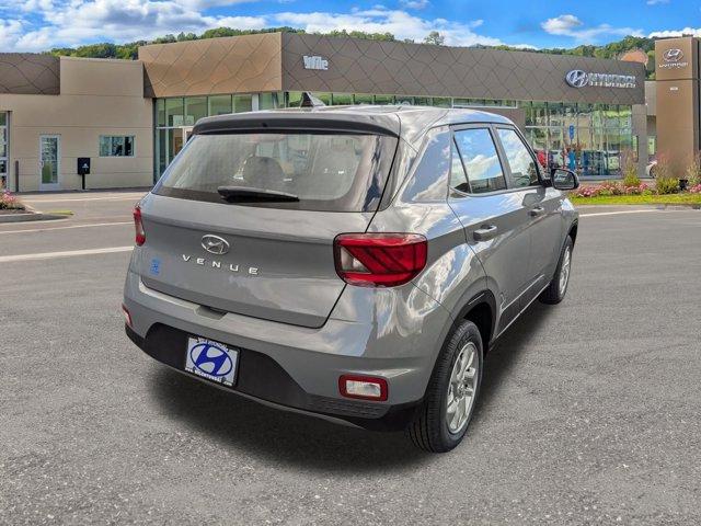 2022 hyundai venue se