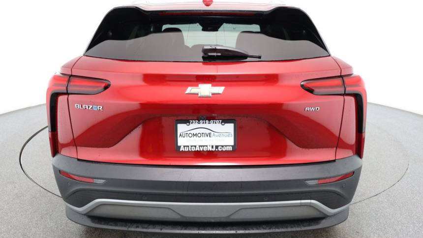 2024 chevrolet blazer ev 2lt