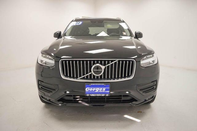 2022 volvo xc90 t6 momentum 7 passenger