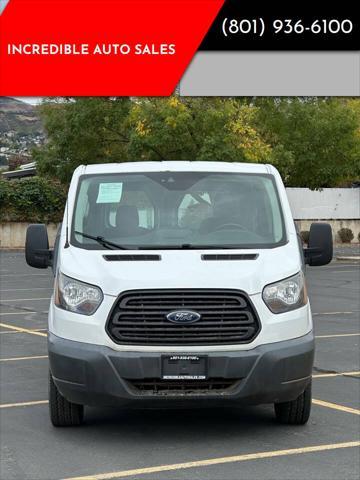 2017 ford transit-150 base