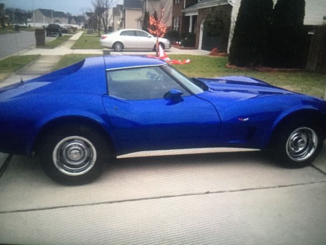 1977 sting ray corvette