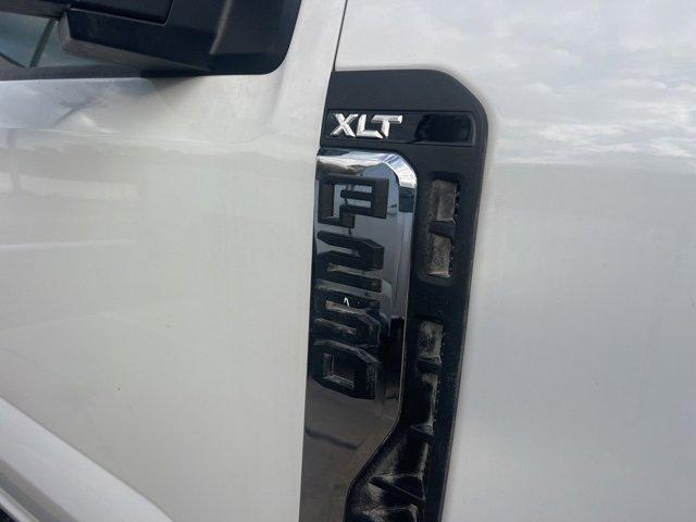 2024 ford f-250 xlt