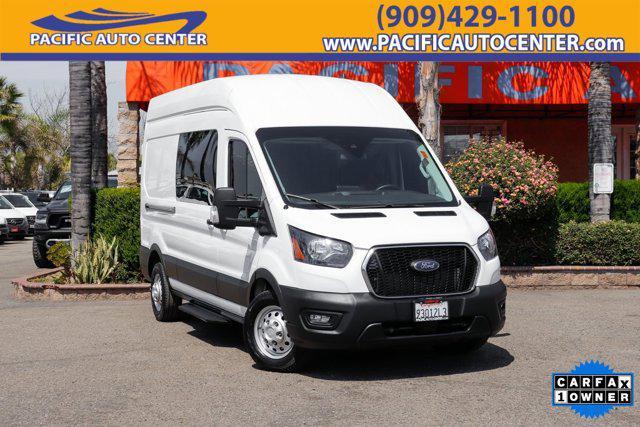 2022 ford transit-250 base