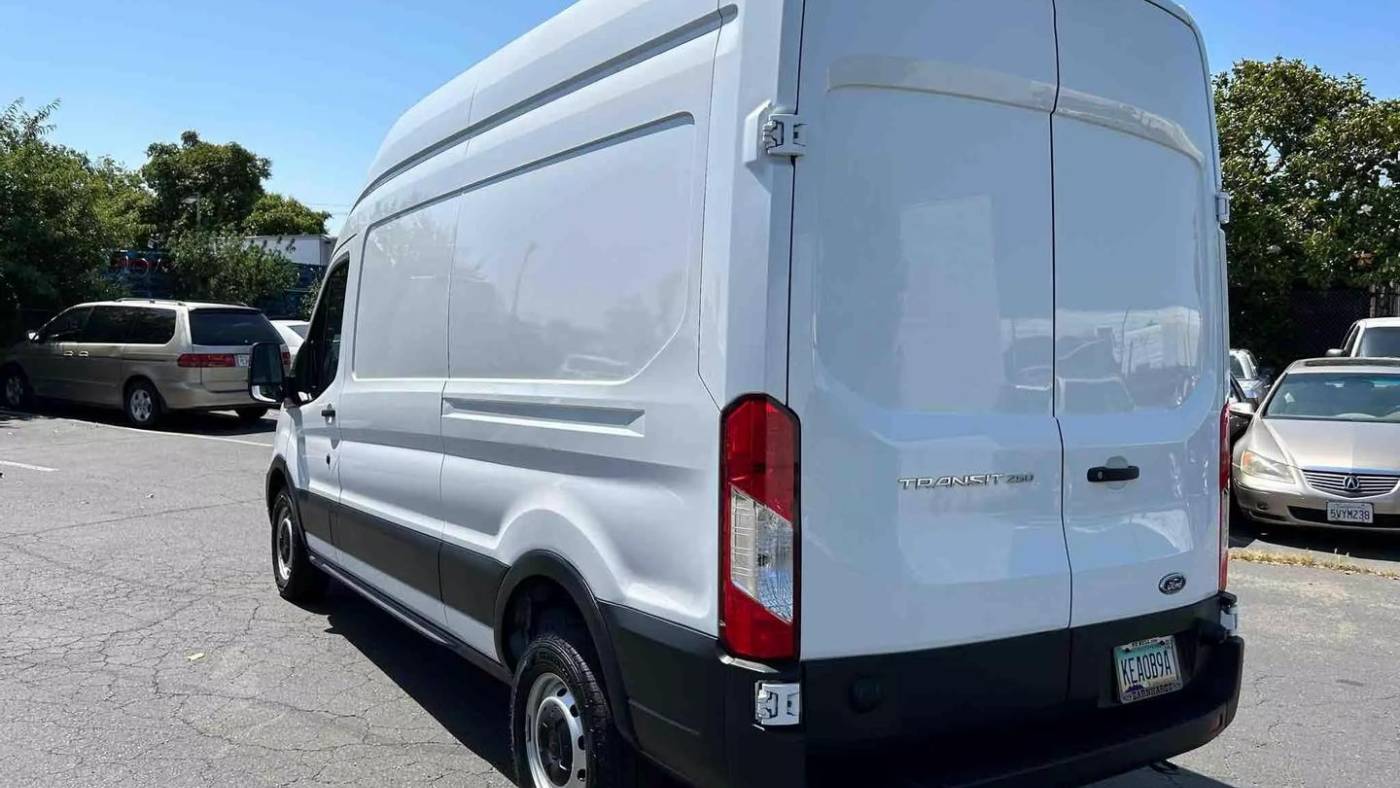 2020 ford transit 250