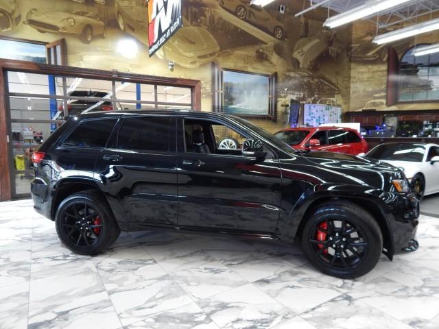 2020 jeep grand cherokee srt