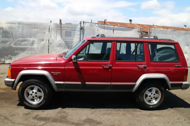 1992 jeep cherokee laredo automatic 6 cylinder no reserve