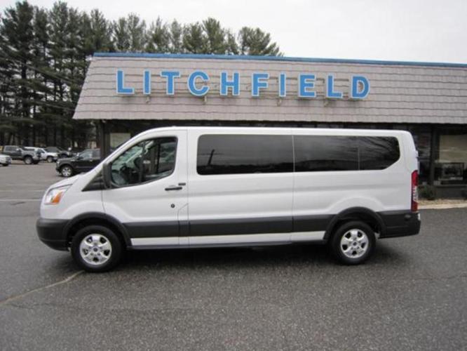 2018 ford transit passenger 350 xl 350 xl 3dr lwb low roof passenger van w/60/40 passenger side doors for sale in litchfield, connecticut