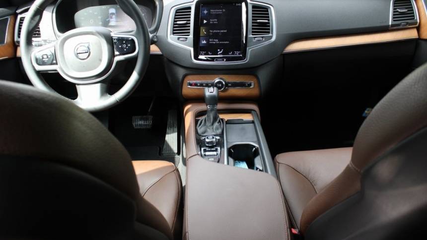 2021 volvo xc90 t6 momentum 7-passenger