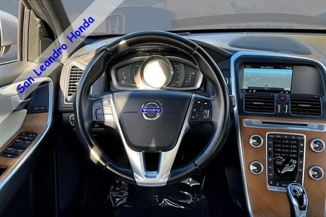 used 2016 volvo xc60 t6 platinum