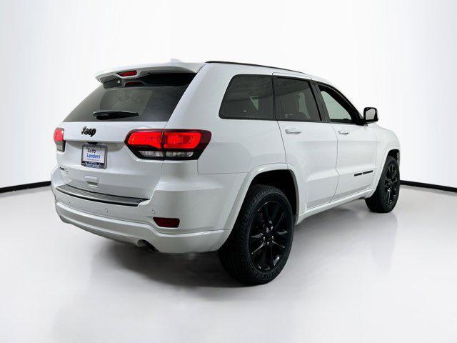 2021 jeep grand cherokee laredo