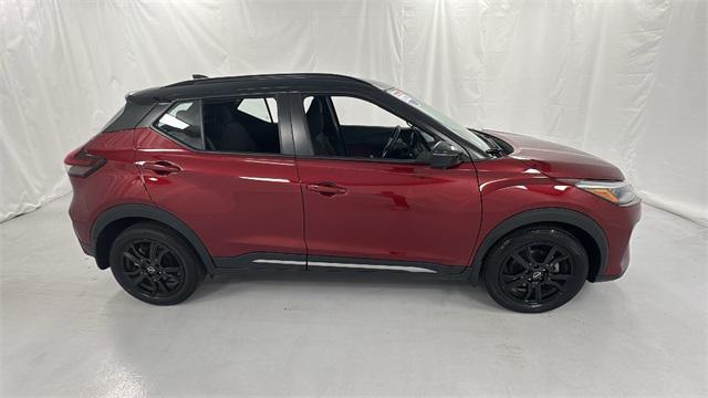 2023 nissan kicks sr