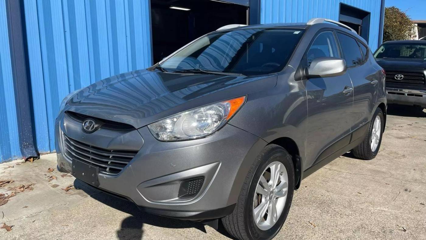 2010 hyundai tucson gls
