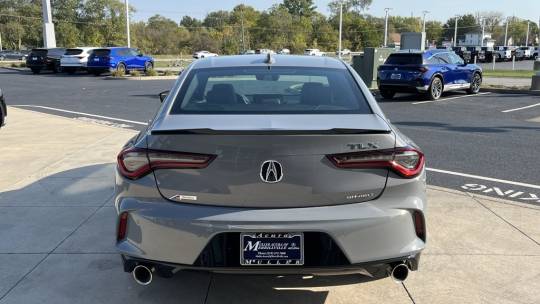 2025 Acura TLX