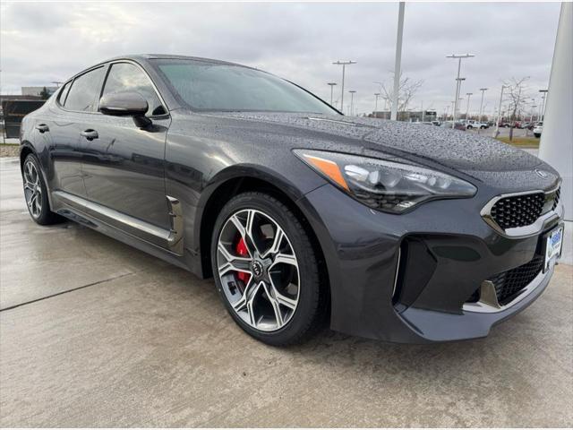 2019 kia stinger gt2
