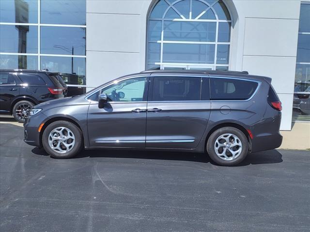 2023 chrysler pacifica limited