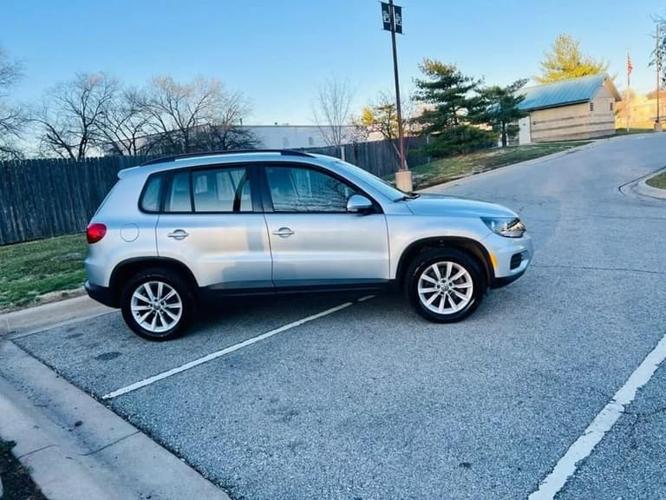 2017 volkswagen tiguan 2.0t s sport utility 4d in overland park, kansas