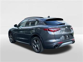 2022 Alfa Romeo Stelvio ti