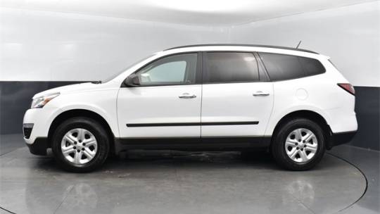 2017 chevrolet traverse ls