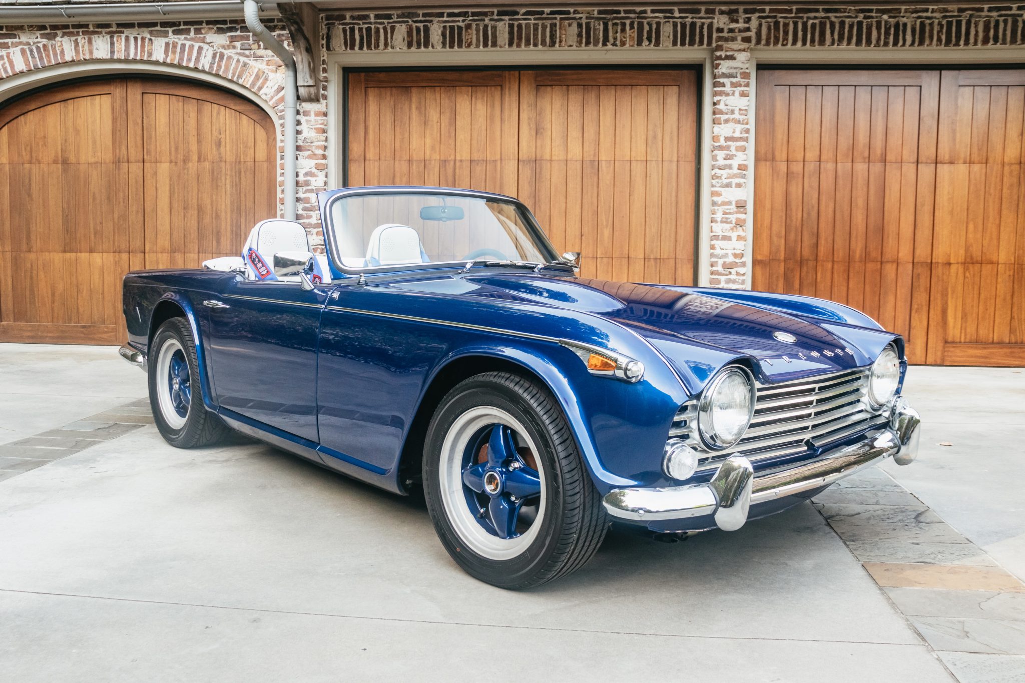 302-powered 1967 triumph tr4a irs