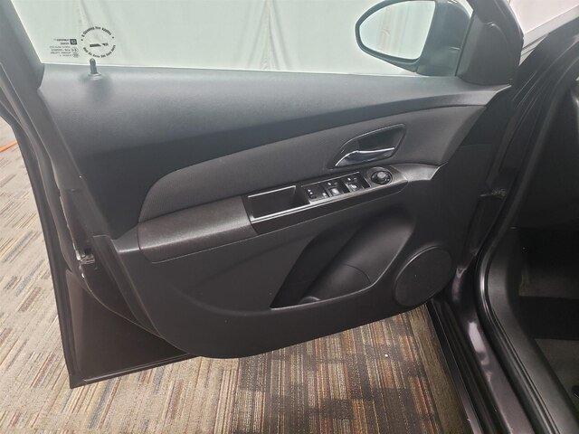 used 2015 chevrolet cruze lt hutchinson, ks 67502 for sale in hutchinson, kansas