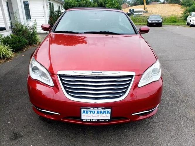 2011 chrysler 200 touring 2dr convertible in fairfax, virginia