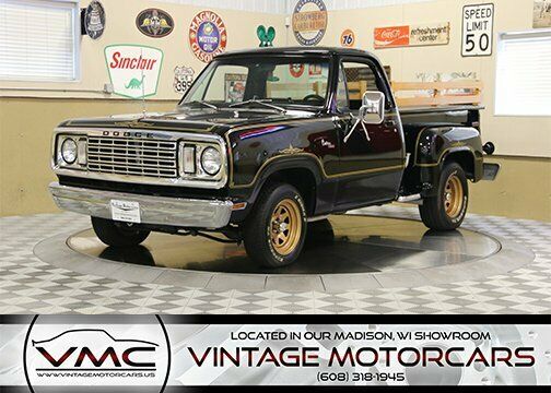 extremely clean - complete restoration - custom fit tonneau cover - 360 v8