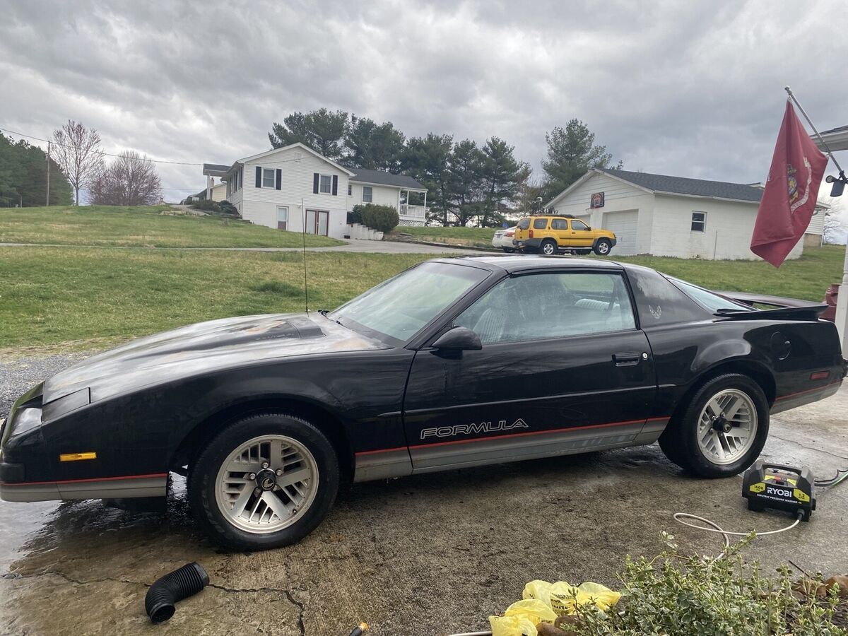 1989 pontiac firebird black base