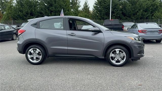 2022 honda hr-v lx