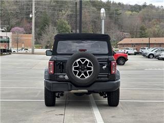 2022 Ford Bronco base