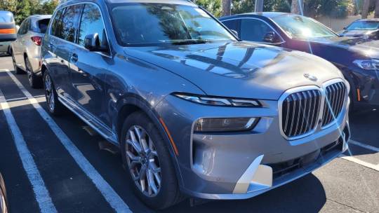 2023 BMW X7