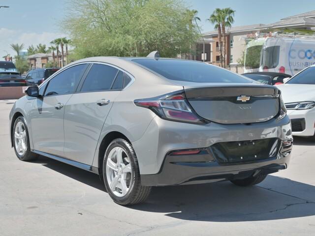 2017 chevrolet volt lt