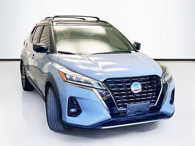 2021 nissan kicks sr