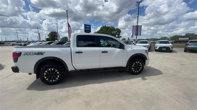 2021 nissan titan pro-4x