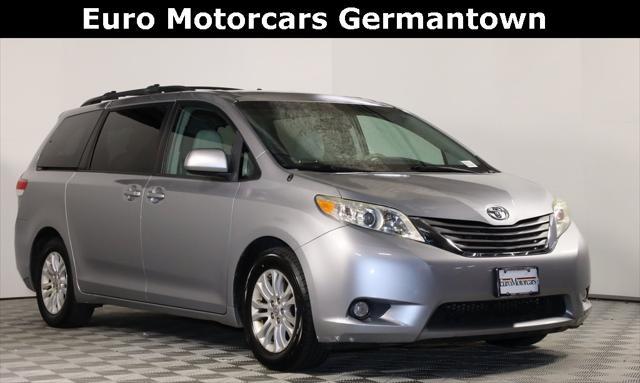 2012 toyota sienna xle