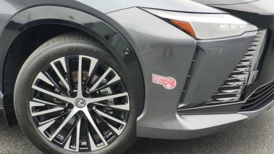 2023 Lexus RZ