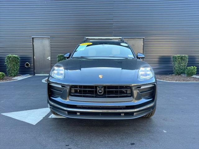 2024 porsche macan base