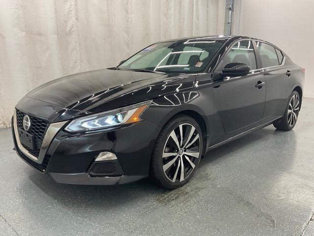 2022 nissan altima 2.5 sr
