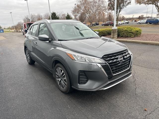 2024 nissan kicks sv