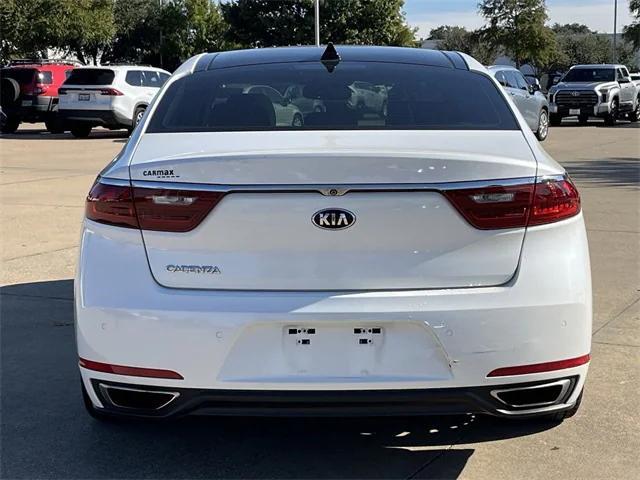 2017 kia cadenza premium