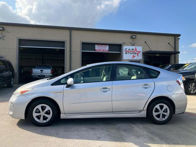 2013 toyota prius one
