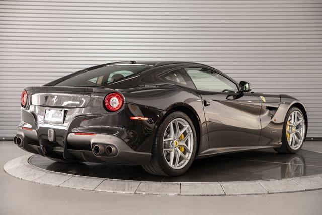 2014 ferrari f12berlinetta base