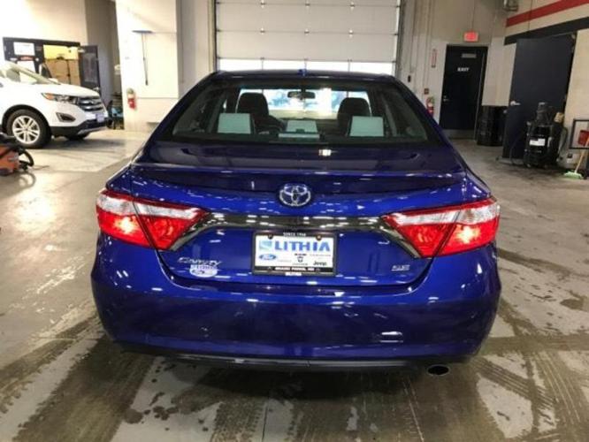 2016 toyota camry se se 4dr sedan for sale in grand forks, north dakota