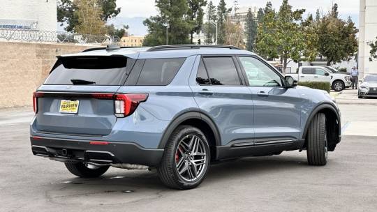 2025 Ford Explorer
