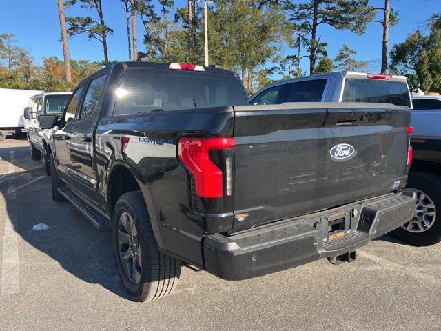 2024 ford f-150 lightning flash