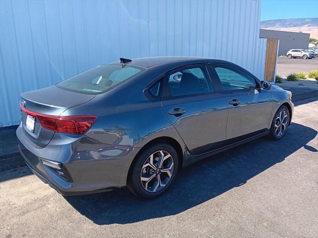 2020 kia forte lxs