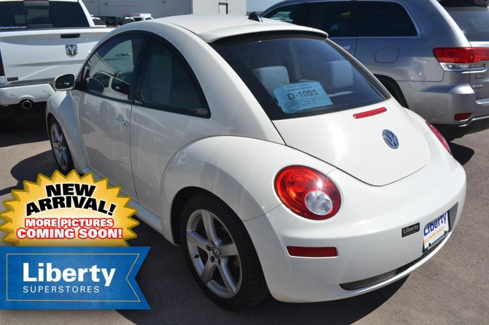 2008 volkswagen new beetle triple white triple white 2dr coupe for sale in jolly acres, south dakota