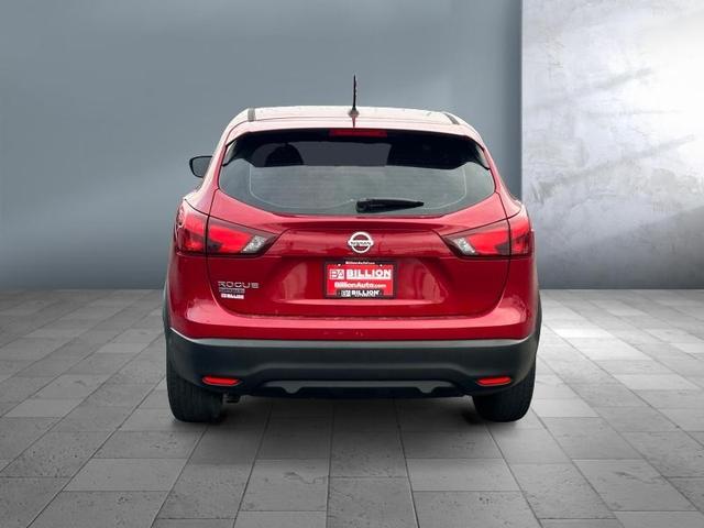 2018 nissan rogue sport s