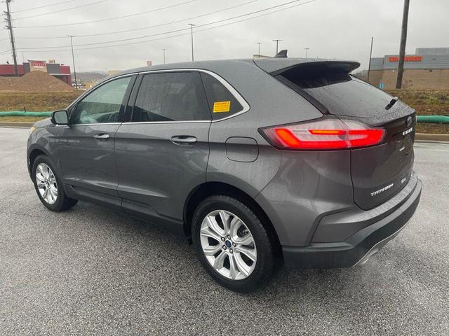 2022 ford edge titanium