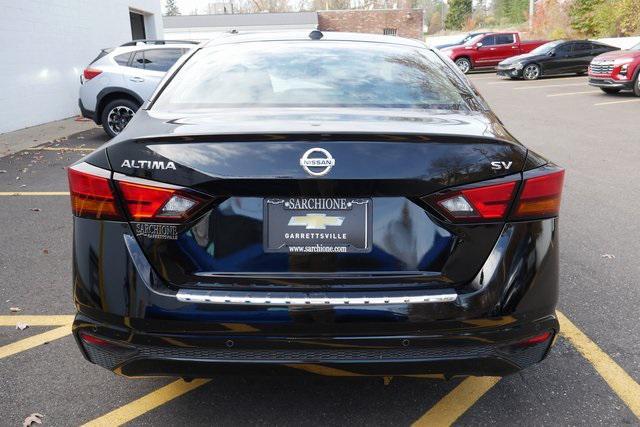 2022 nissan altima 2.5 sv