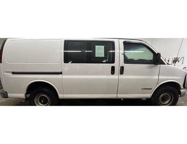 2000 chevrolet express 3500 cargo